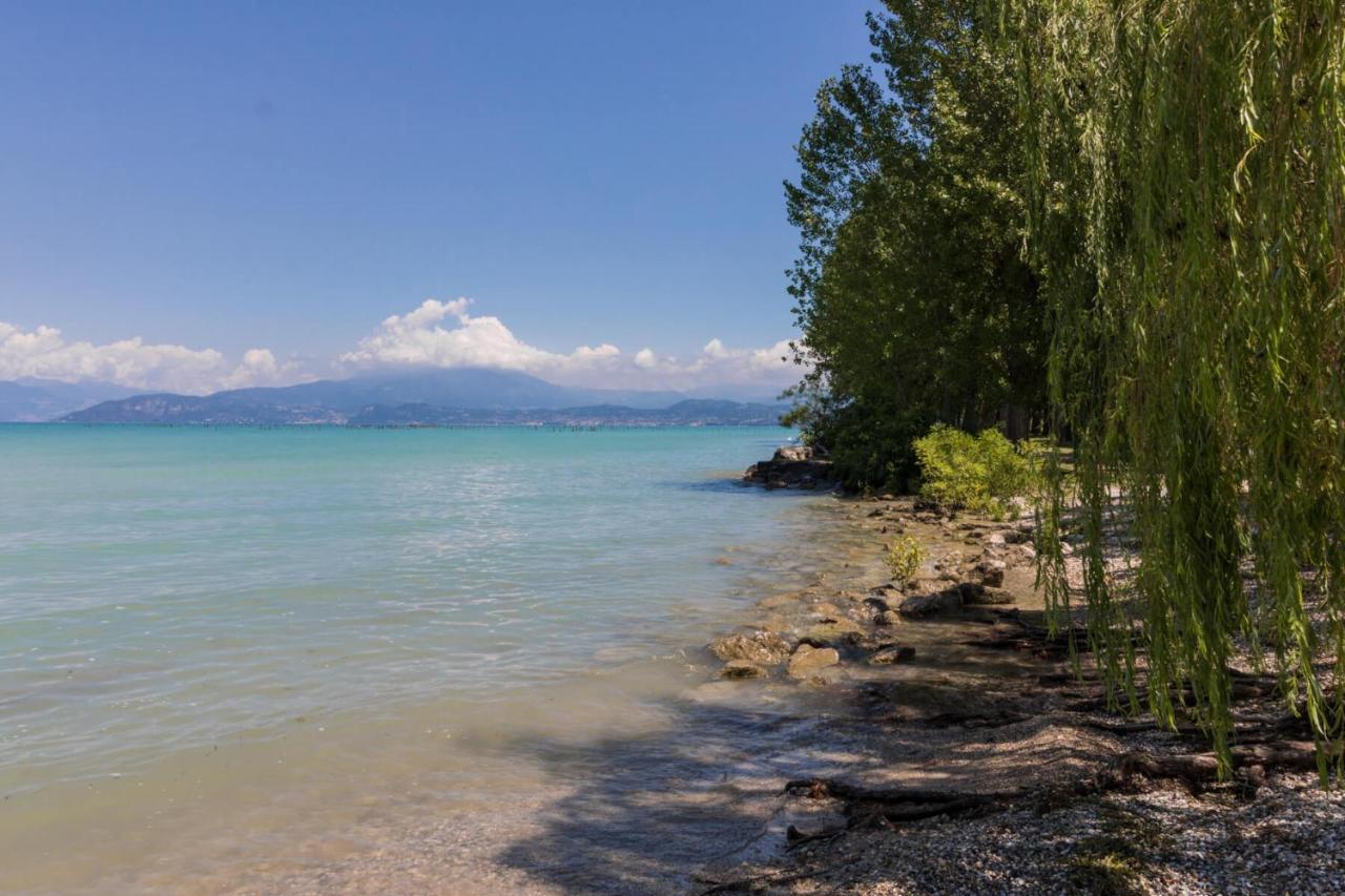 Villa Elisea Sirmione Exterior photo